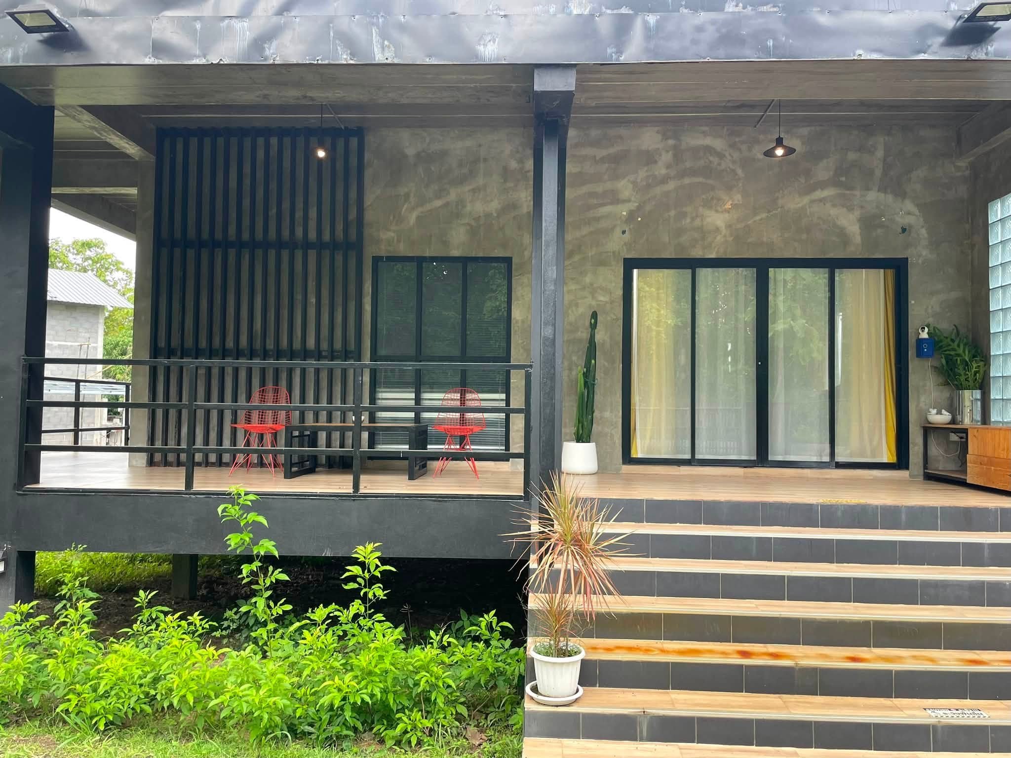 19th House Pai