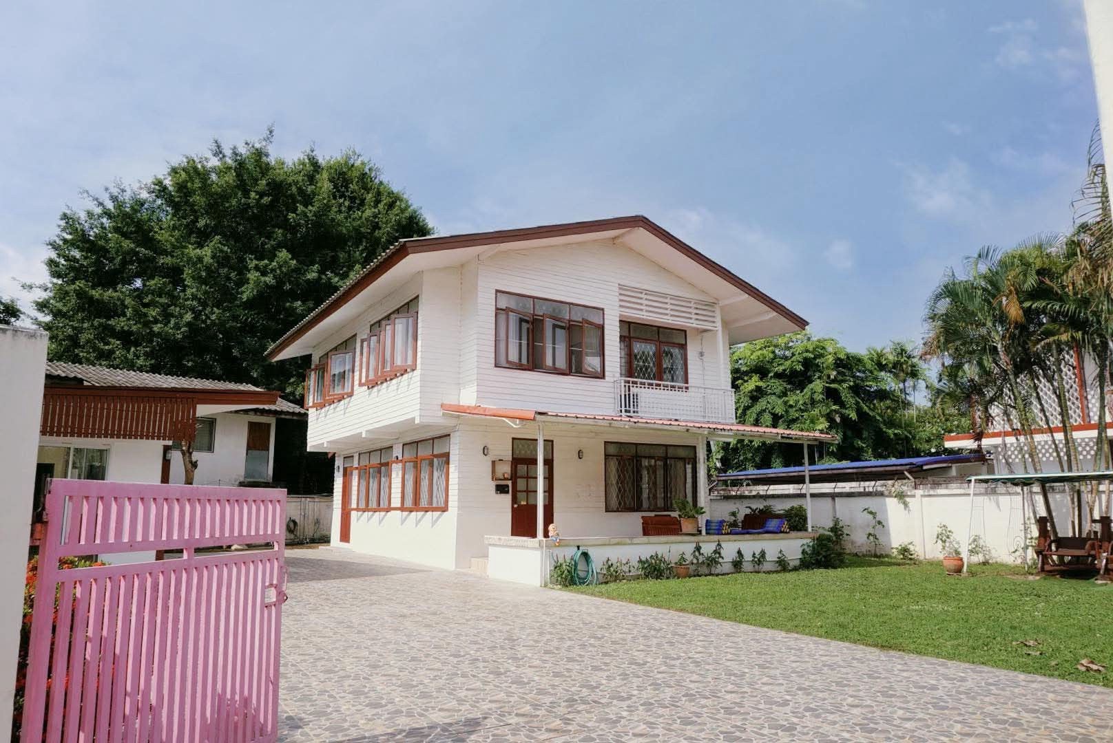 The Corner House Private Home in Chiang Mai