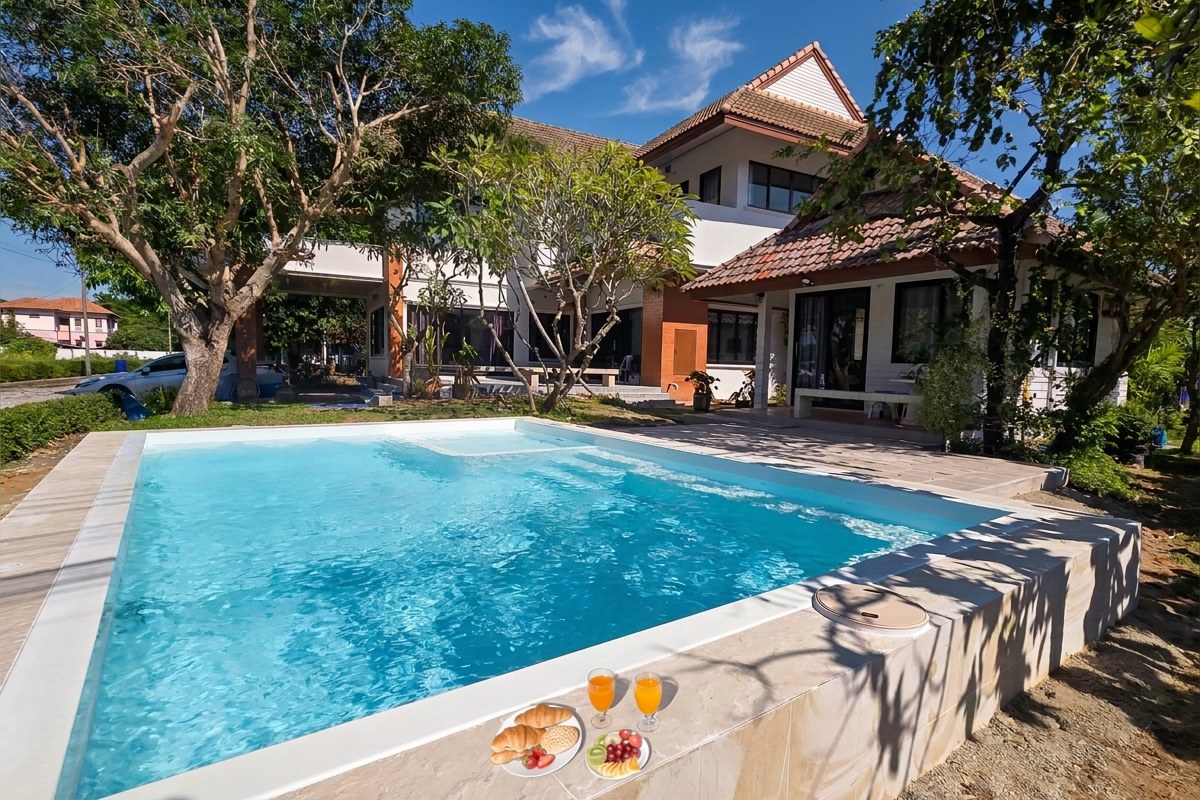 Rabiang Lom Pool Villa